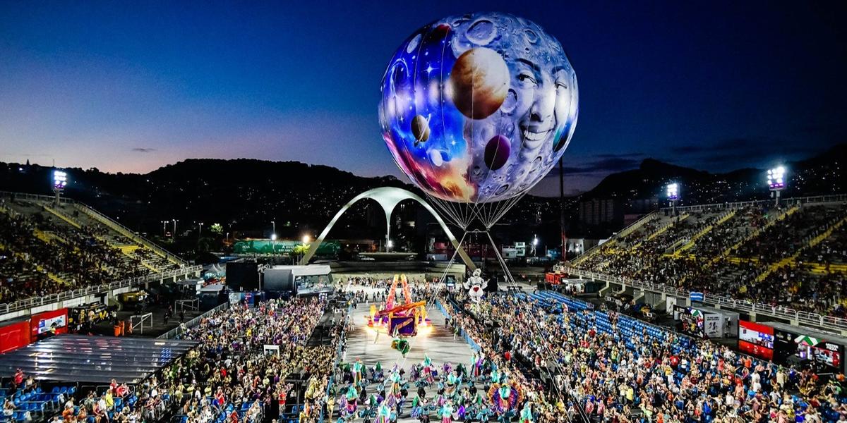  (Twitter Rio Carnaval)
