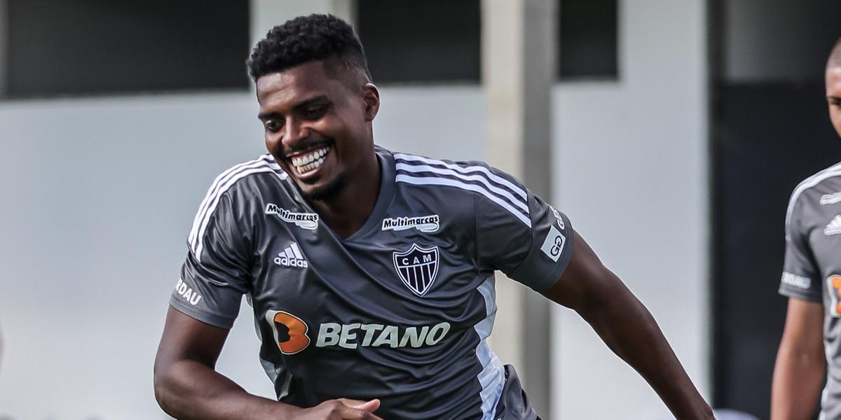 Jermerson volta após cumprir suspensão contra o Tombense (Pedro Souza / Atlético)