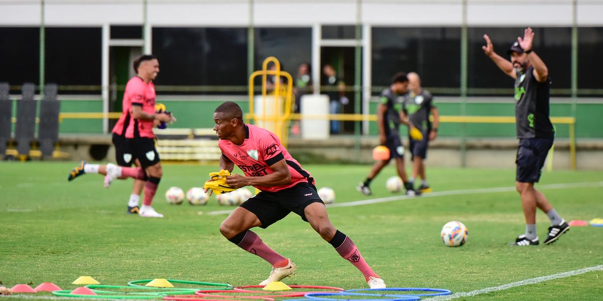 Juninho destaca foco do América no Mineiro (Mourão Panda / América)
