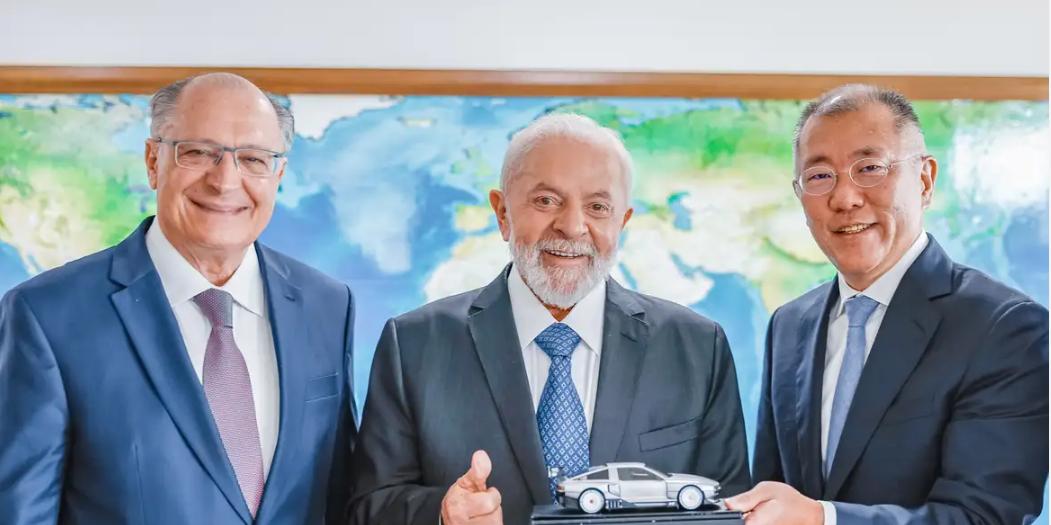 Recursos serão concentrados em tecnologia, em particular a de carros híbridos, elétricos e movidos a hidrogênio verde (Ricardo Stuckert / PR)