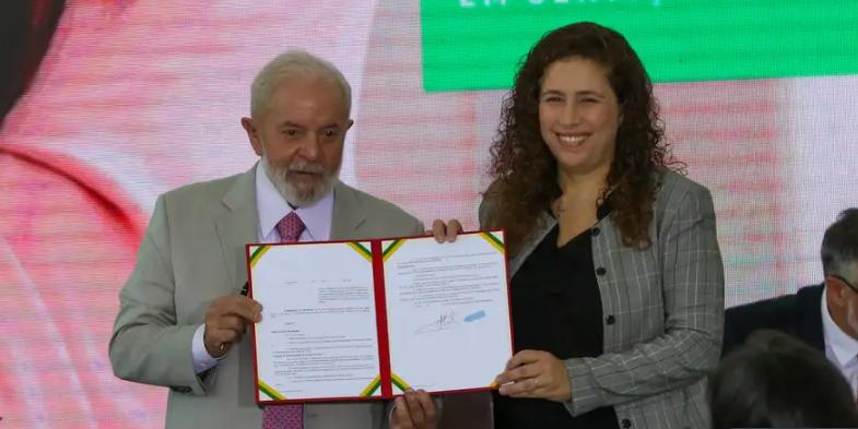 Lula assina decreto que institui 'Imóvel da Gente'; de 3.213 imóveis, 483 já foram identificados como elegíveis para o programa (Fábio Rodrigues-Pozzebom / Agência Brasil)