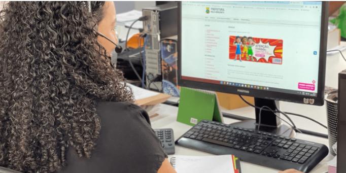 Teleorientação vai funcionar todos os dias da semana, das 7h às 19h (Aline Resende / PBH)