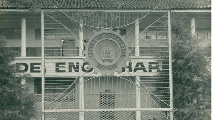 Em 1964, a Escola de Engenharia da Kennedy funcionava na avenida Amazonas (Arquivo Faculdades Kennedy)