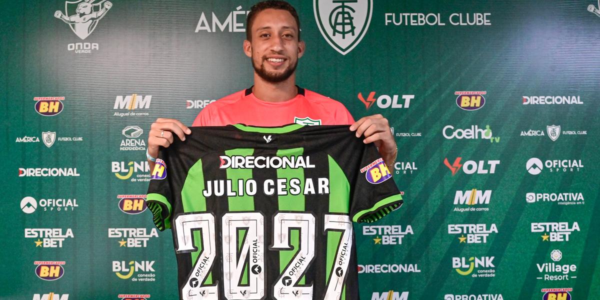 América renova com zagueiro Júlio (Mourão Panda / América)