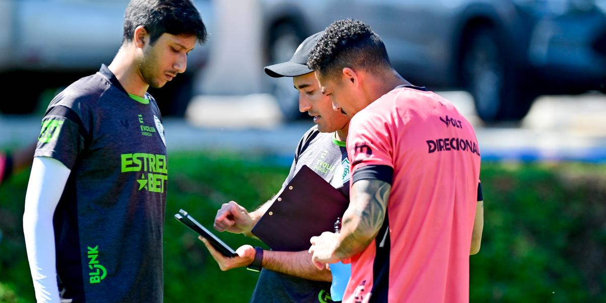 América conhece tabela detalhada da série B (Mourão Panda / América)