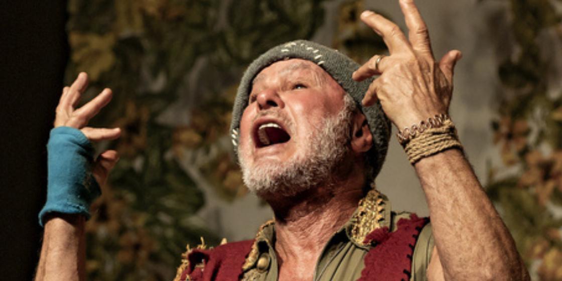 Trama gira em torno de Marco Polo, jovem psiquiatra idealista que se rebela contra os métodos de tratamento psiquiátricos convencionais (Divulgação / MTC)