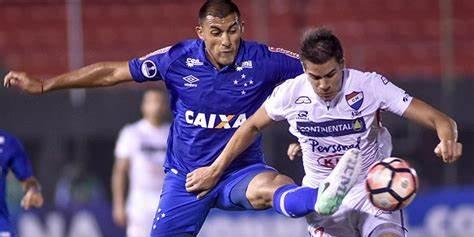 Cruzeiro caiu nos pênaltis para Nacional-PR na Sul-Americana de 2017 (Daniel Piris /Light Press/ Cruzeiro)