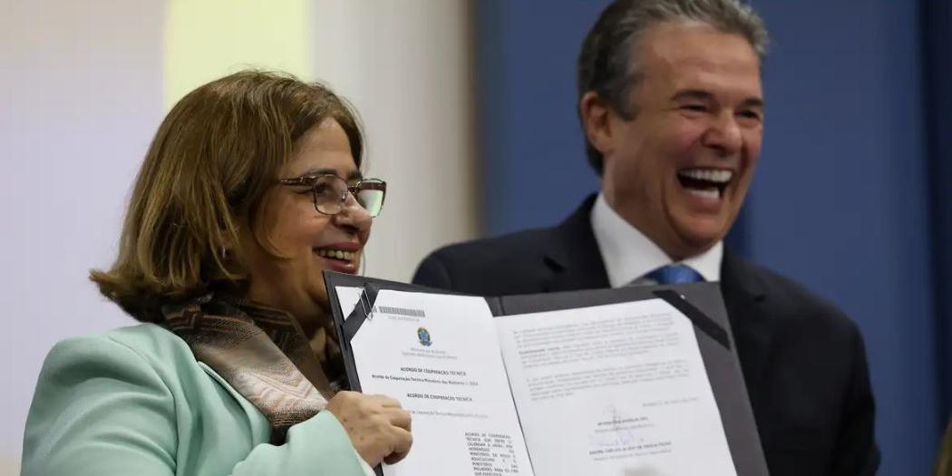 Ministra das Mulheres, Cida Gonçalves, afirmou que as mulheres foram as que mais sofreram com o fascismo implantado no Brasil nos últimos anos (Fábio Rodrigues-Pozzebom / Agência Brasil)