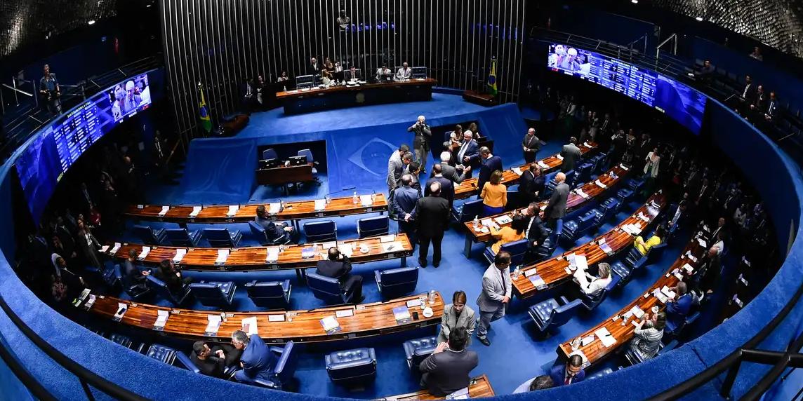 Antes da votação em primeiro turno, a PEC passa por cinco sessões de discussão no Plenário (Marcos Oliveira)