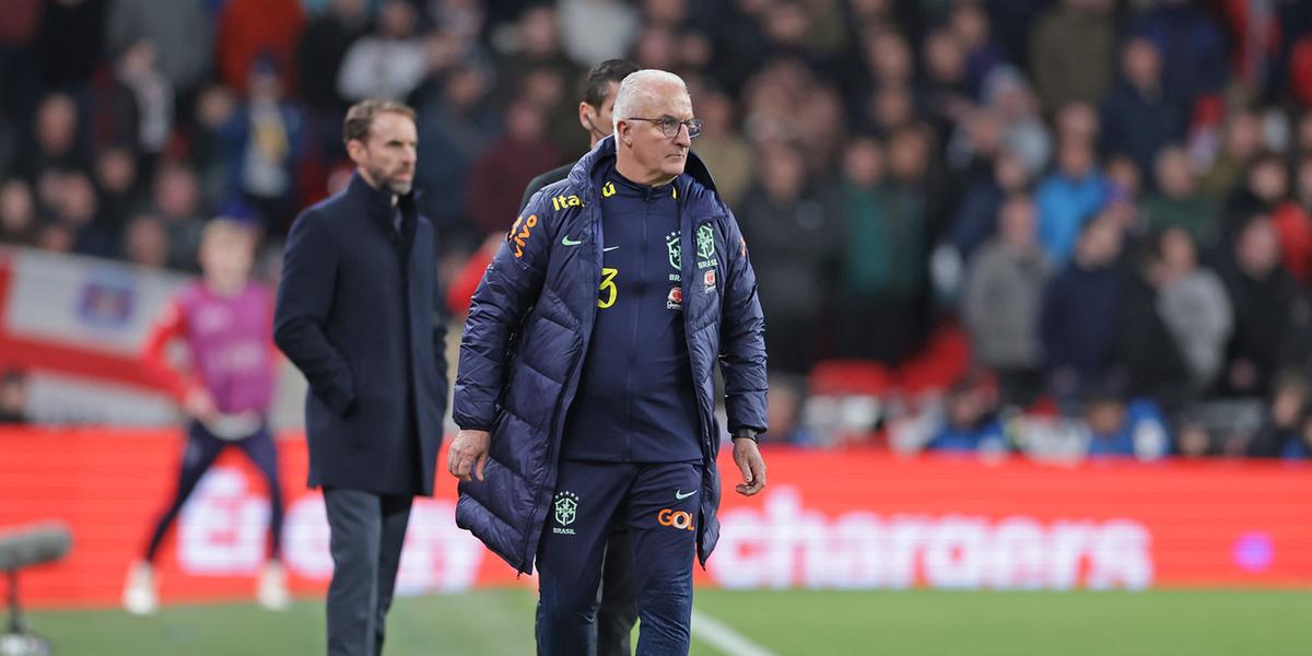 Dorival estreou no comando técnico da Seleção Brasileria com vitória por 1 a 0 contra a Inglaterra (Rafael Ribeiro/ CBF)