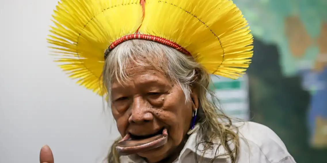  (Antônio Cruz)