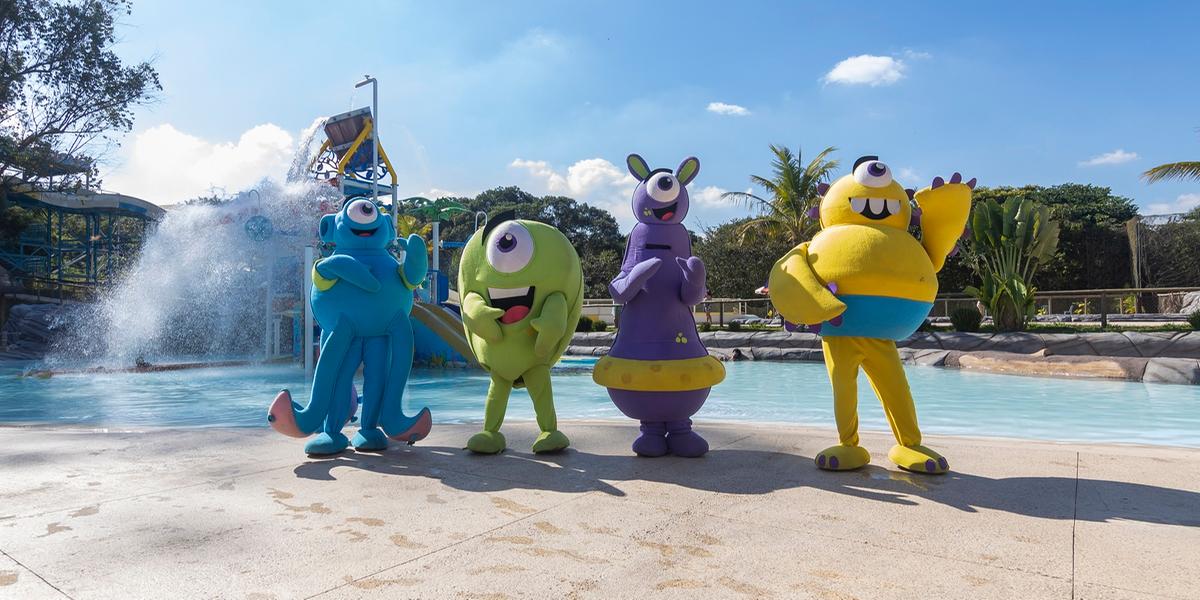 Atrativos voltados para os pequenos menores de 12 anos serão acompanhados da turma de mascotes do parque aquático, os Thermalucos. (Divulgação / Thermas da Mata)