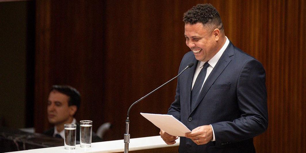 Ronaldo recebe título de cidadão honorário de Minas Gerais (Reprodução / Instagram Ronaldo Fenômeno)