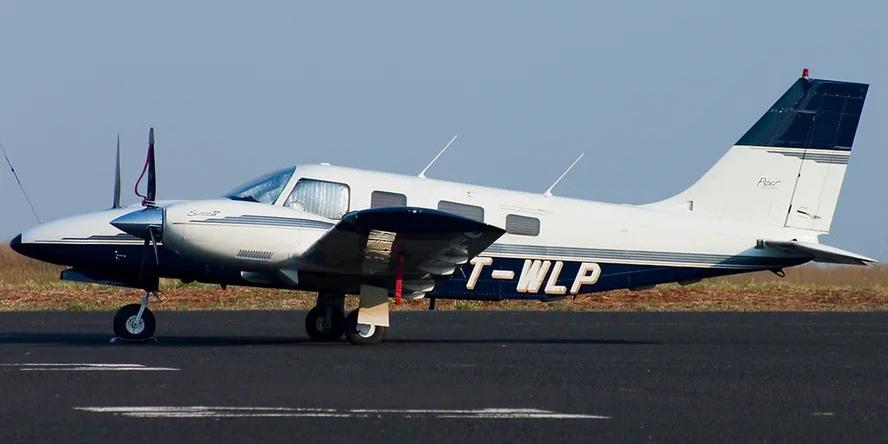 Bimotor era ocupado apenas pelo piloto (Reprodução/JetPhotos)