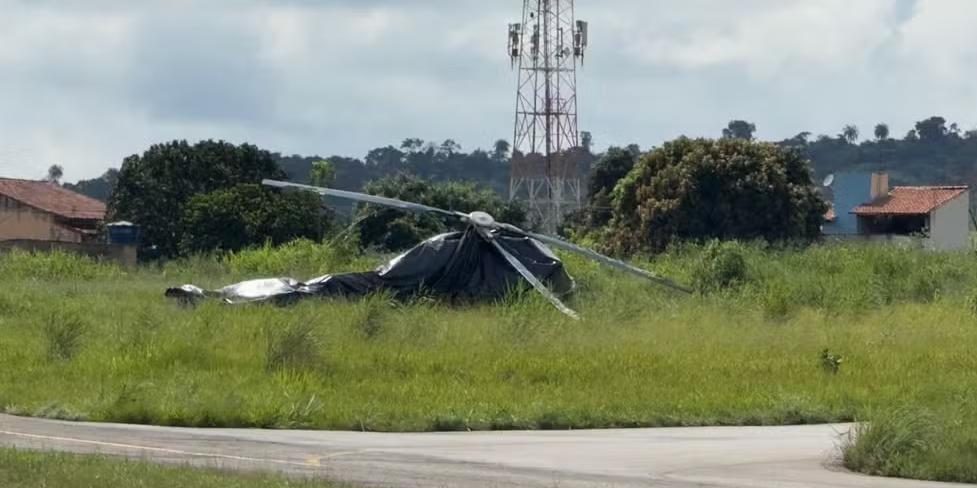 Helicóptero cai durante procedimento de pouso em Pará de Minas