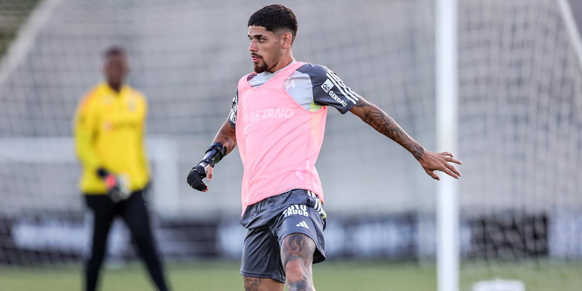 Rubens deve ser relacionado para o duelo do Atlético contra o Rosario Central (Pedro Souza/ Atlético)