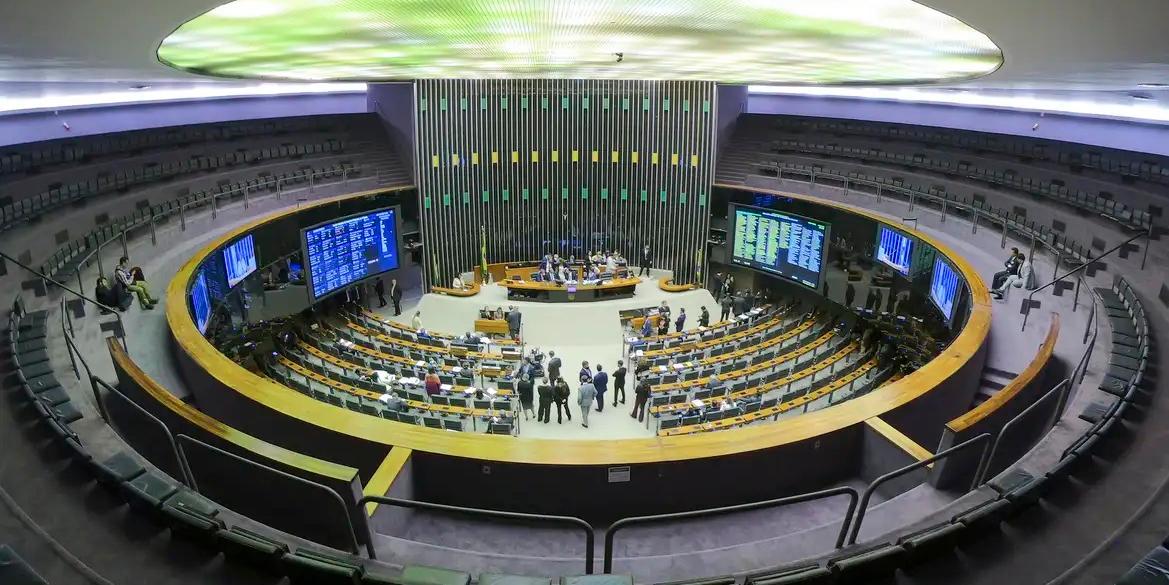 Texto agora segue para apreciação do Senado (Roque de Sá /Agência Senado)