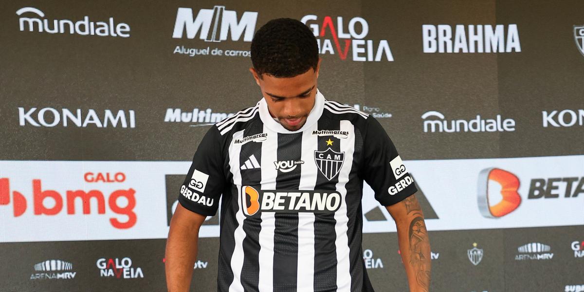 Robert atuava na várzea antes de chegar ao Athletic e ser emprestado ao Galo (Paulo Henrique França / Atlético)