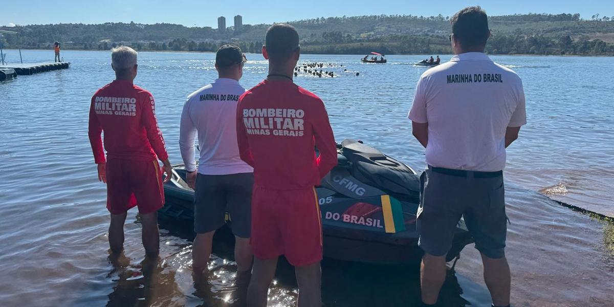 Treinamento foi feito na Lagoa dos Ingleses, em Nova Lima, na Grande BH (Bombeiros/Divulgação)