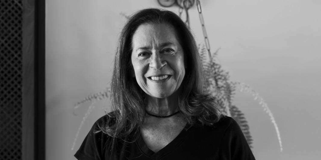 Tânia Mara é autora do livro que conta a história do Studio Anna Pavlova (Guto Muniz/divulgação)
