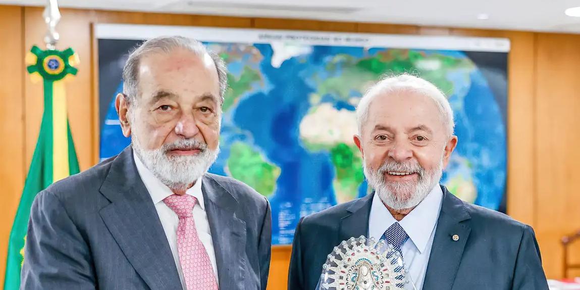 Empresário mexicano Carlos Slim, fundador do maior conglomerado de telecomunicações da América Latina, que controla a operadora Claro, no Brasil, foi recebido pelo presidente Lula no Palácio do Planalto (Ricardo Stuckert / PR)