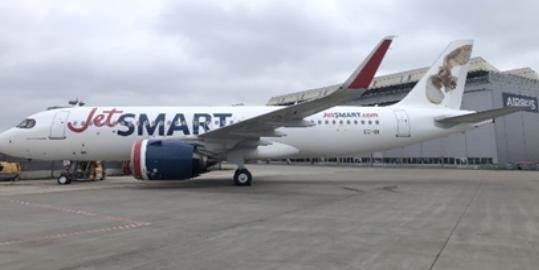 Companhia aérea planeja, ainda, incorporar três novas aeronaves nos próximos meses de maio, junho e julho para operar no mercado doméstico colombiano (Divulgação / JetSmart)