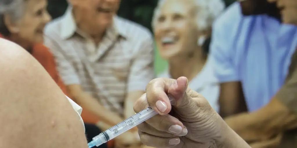 Campanha de vacinação contra gripe foi iniciada há um mês (Marcelo Camargo/Agência Brasil)