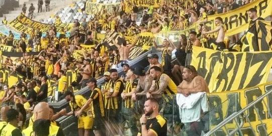 Torcida Peñarol na Arena MRV (Reprodução / Redes Sociais)