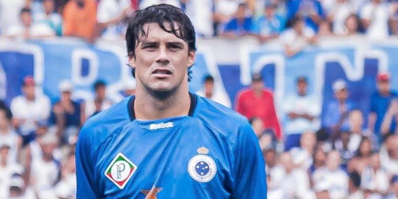 Ex-jogador do Cruzeiro, Fabrício manda mensagem direta a elenco atual da Raposa (Reprodução / Instagram Fabrício)