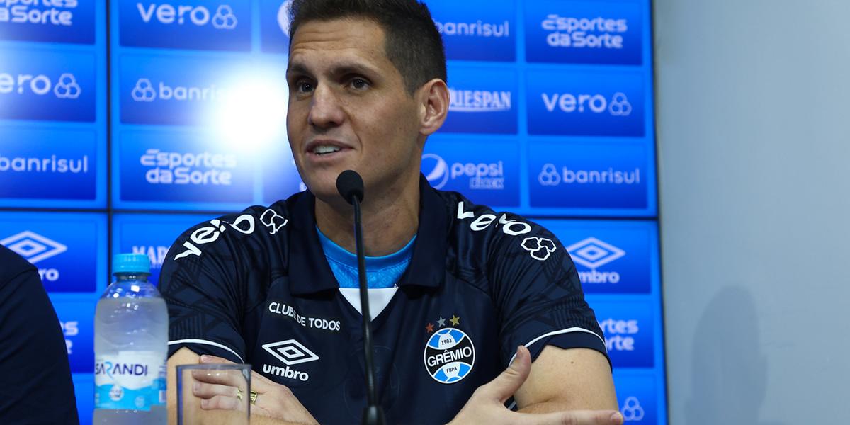 Cabral revelou que partiu dele a saída do Cruzeiro (Rodrigo Fatturi / Grêmio FBPA)