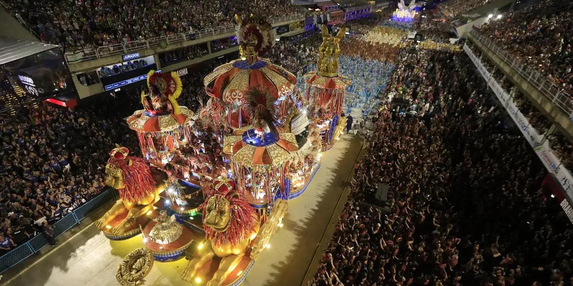 Sambódromo da Marquês de Sapucaí, desfile da Portela (Alex Ferro | Riotur)