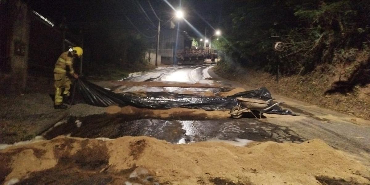 Acidente ocorreu no bairro Fátima, em Viçosa, na Zona da Mata