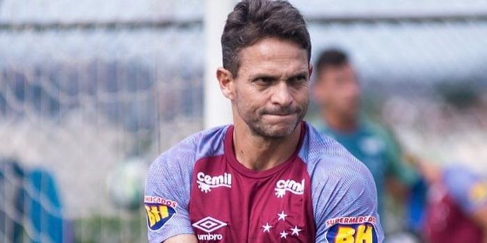 Robertinho retorna ao Cruzeiro após 4 anos em Portugal (Reprodução / Instagram Robertinho Barbosa)