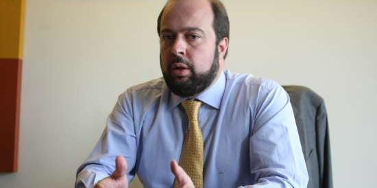 (Eugênio Moraes)