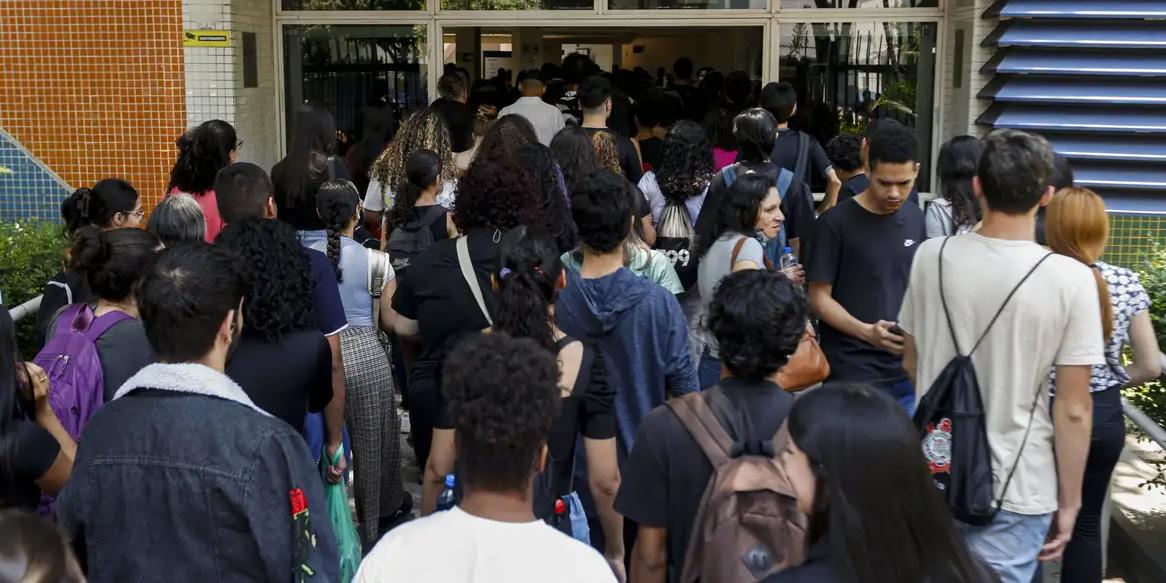 Mais de 67 mil vagas são oferecidas neste semestre, segundo o MEC (Paulo Pinto/Agência Brasil)