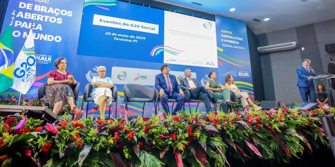 Evento vai até o dia 24, em Teresina, e reúne 54 delegações de países e organizações internacionais envolvidas na construção de uma agenda até 2030 para o combate à fome e à pobreza extrema (Roberta Aline/ MDS)