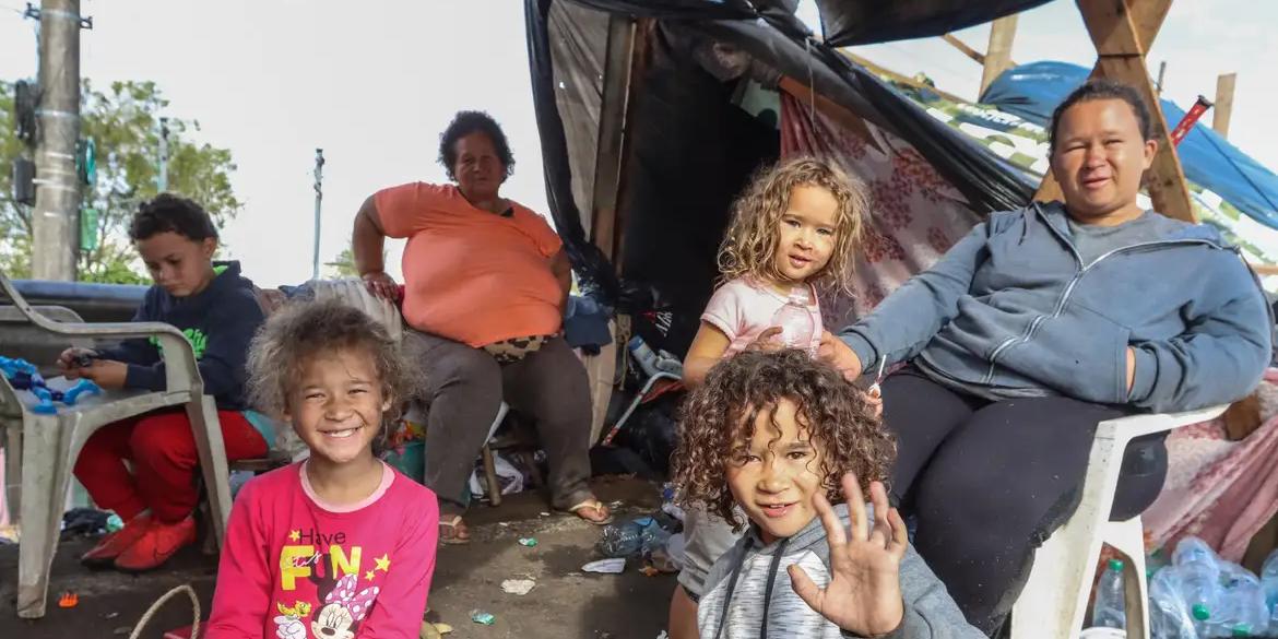 Em Porto Alegre, bairros ao norte estão alagados há mais de 20 dias (Rafa Neddermeyer/Agência Brasil)