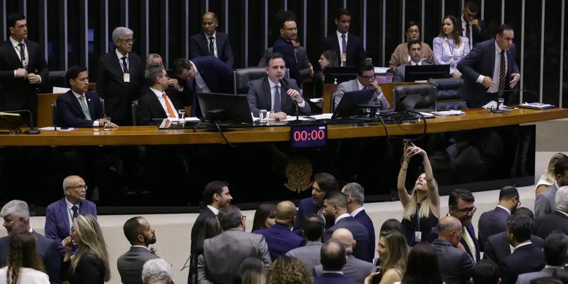  (Lula Marques)