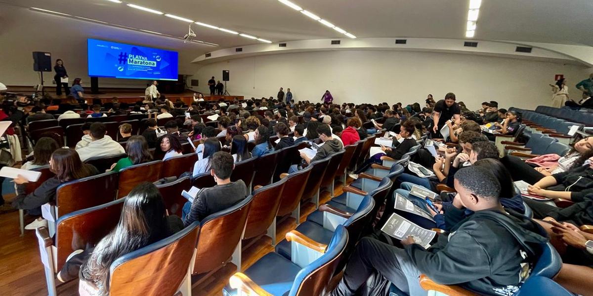 Evento é realizado na Escola Estadual Governador Milton Campos, no bairro de Lourdes (Valéria Marques/Hoje em Dia)