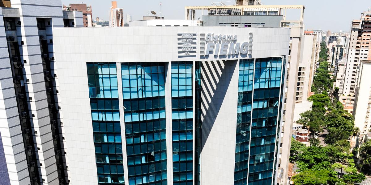 Federação vê com preocupação a decisão do Copom, pois considera que  política monetária ainda se apresenta restritiva (Divulgação/FIEMG)