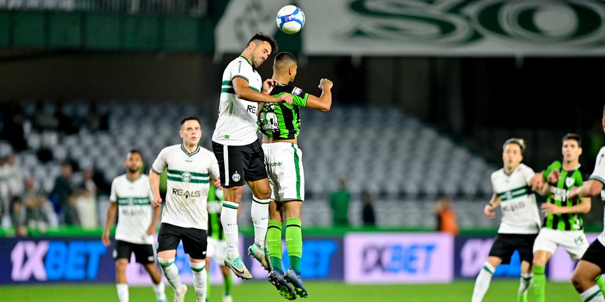 América perde para o Coritiba na série B (Mourão Panda / América)