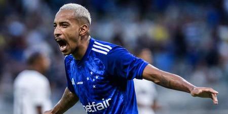 Cruzeiro desembolsou R$ 30 milhões junto ao Al Hilal, da Arábia Saudita, para adquirir Matheus Pereira em definitivo (Gustavo Aleixo/ Cruzeiro)