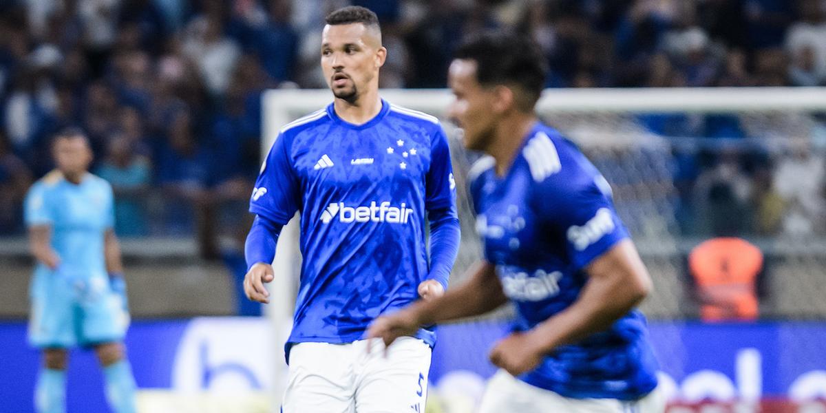 Zé Ivaldo retorna após cumprir suspensão contra o Flamengo (Gustavo Aleixo/Cruzeiro)