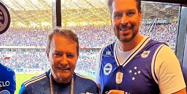 (Instagram Kaka Carone)