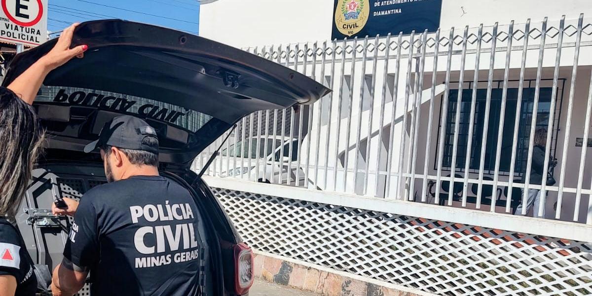 Homem foi autuado em flagrante, sendo requerido pela Polícia Civil a conversão da prisão em preventiva (Divulgação / PCMG)