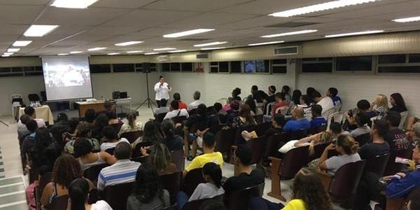 Centro Educacional Promove participa do Trilhas de Futuro (Hoje em Dia)