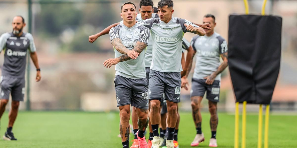 Saravia sente lesão e desfalca Galo no duelo contra o Fluminense (Pedro Souza  /Atlético)
