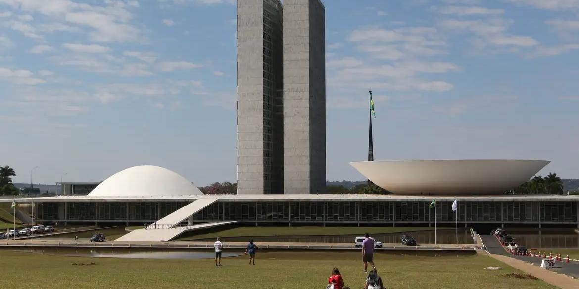 A semana começa com mais uma audiência pública da Comissão de Educação do Senado (Reprodução Fabio Pozzebom/ Agência Brasil)