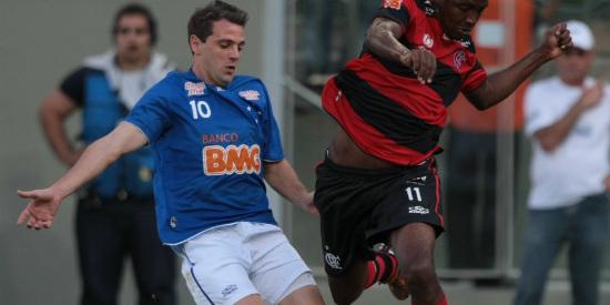 (Cruzeiro 1 x 0 Flamengo - 11ª rodada do Brasileirão (Foto: Carlos Roberto/Hoje em Dia))