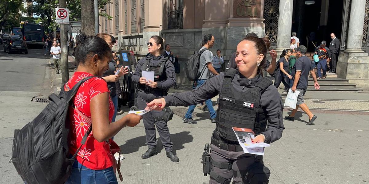 Foco da ação é conscientizar a sociedade sobre a importância de proteger as crianças e os adolescentes (Fernando Michel/Hoje em Dia)